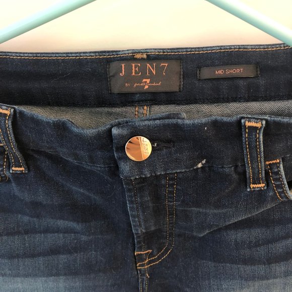 NWT JEN7 BY 7 FOR ALL MANKIND Teresa Fray Hem Short Size 8 - Picture 6 of 9